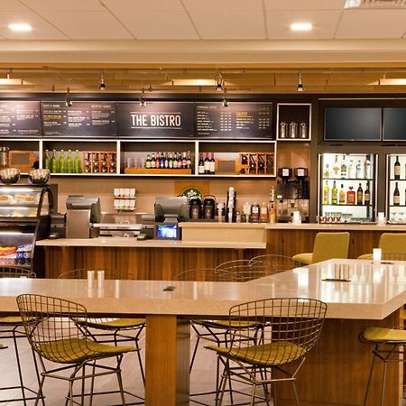 威斯特徹斯特县杨克斯万怡酒店 扬克斯 外观 照片